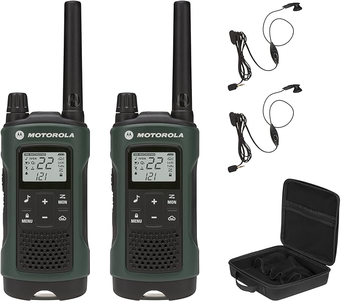 Motorola Talkabout T465 Rechargeable Two-Way Radio Bundle